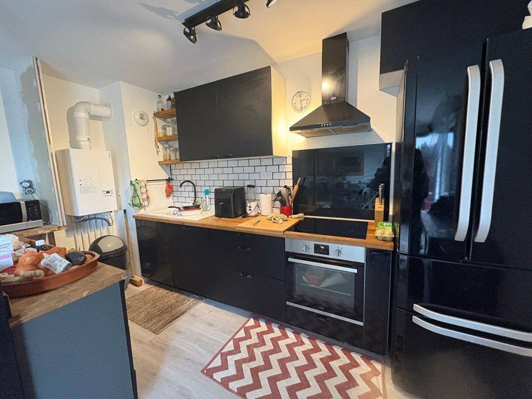 MONTIGNY-LES-CORMEILLES Appartement T3, deux chambres à 2 min à pied de la gare 4