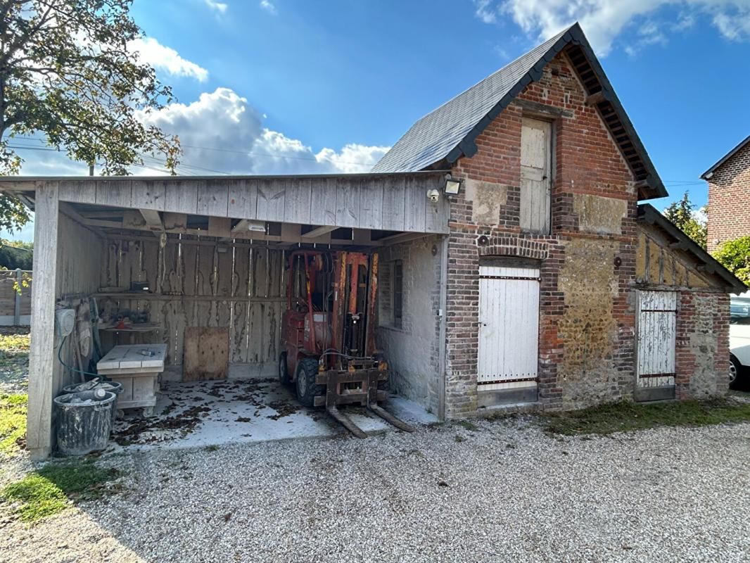 SAINT-MARTIN-DE-MAILLOC 14100 Maison 6 pièces 4 chambres 252 500 Euros 3
