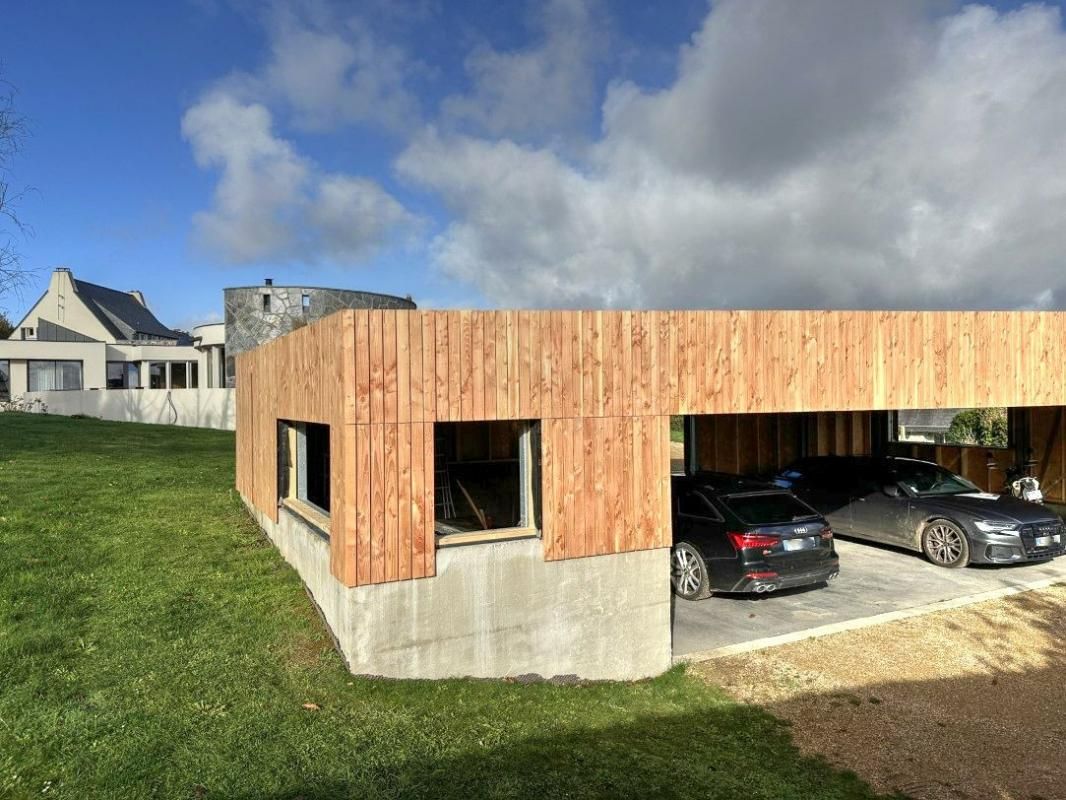 LANNION Maison d'architecte de plain pied de 260 m2 en centre ville 2