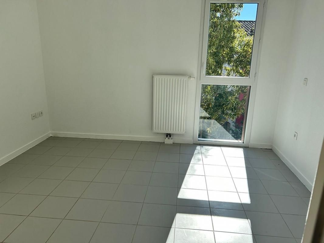 SAINT-MEDARD-EN-JALLES Appartement Saint Medard En Jalles 2 pièce(s) 40 m2 4