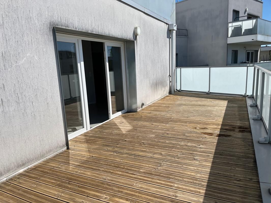 CENON Appartement Cenon 2 pièces 45.02 m2 2