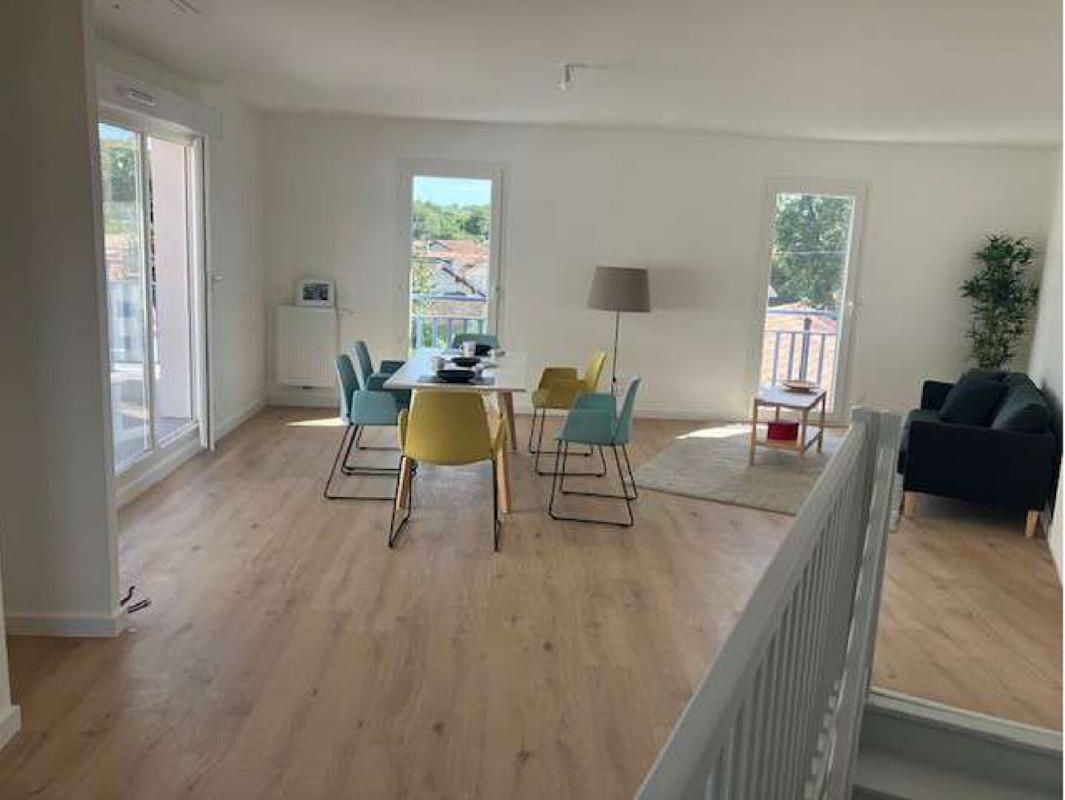 ANDERNOS-LES-BAINS Appartement Andernos Les Bains 4 pièce(s) 104 m2 4