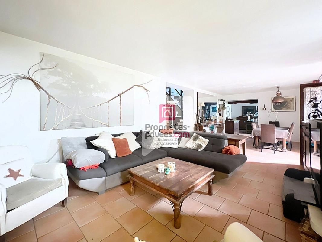 GILLY-SUR-ISERE Maison, Gilly Sur Isère 15 pièces  353 m2 3