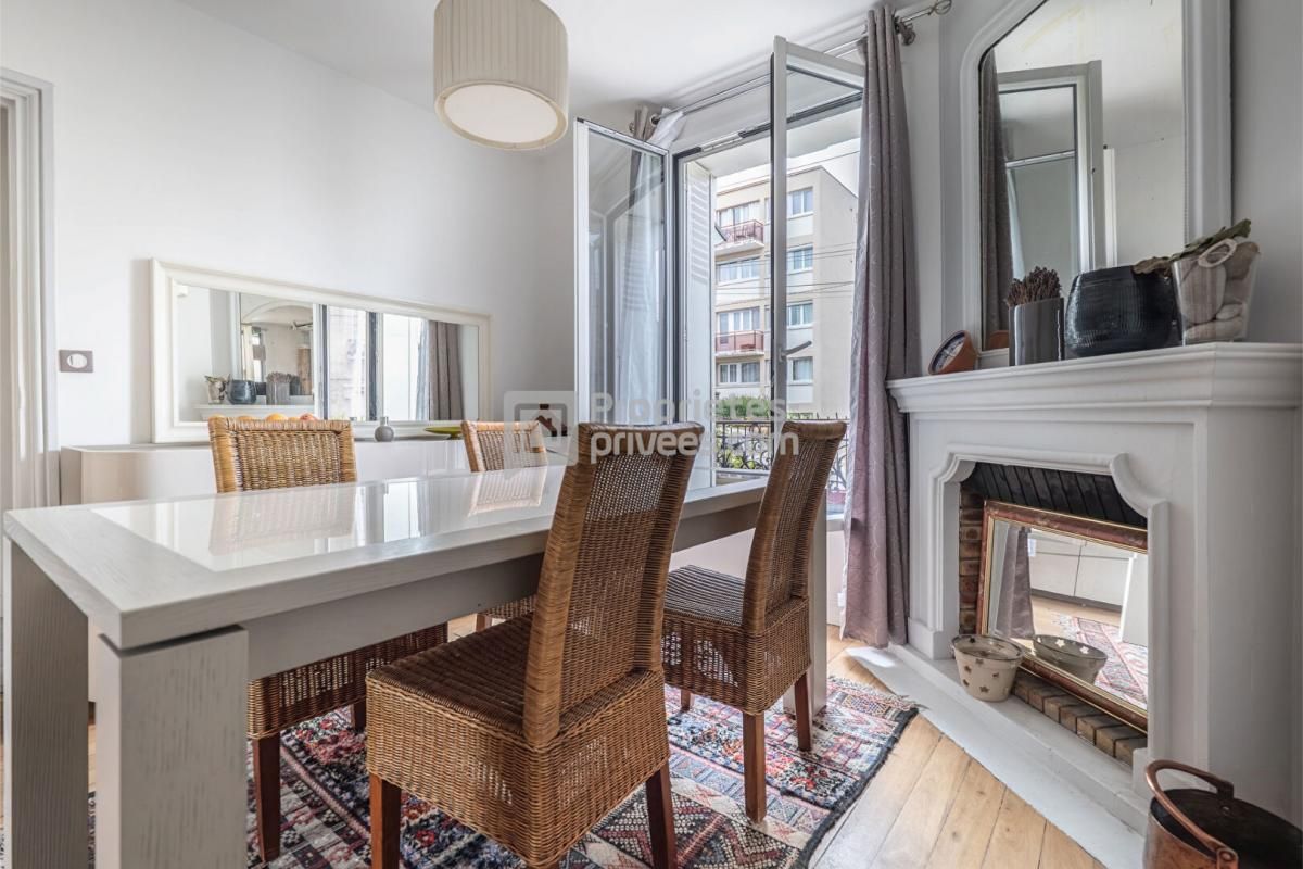 ARGENTEUIL Comme une maison en plein coeur d'Argenteuil, Appartement en rez-de-jardin de 80 m² avec deux espaces extérieurs privatifs de 130m² 3