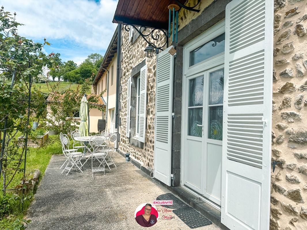 VERNET-LA-VARENNE Hôtel particulier Le Vernet Chameane 23 pièces 868 m2 4