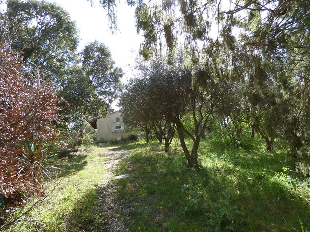ROCHEFORT-DU-GARD Terrain 500 m² ROCHEFORT DU GARD 129 000 1
