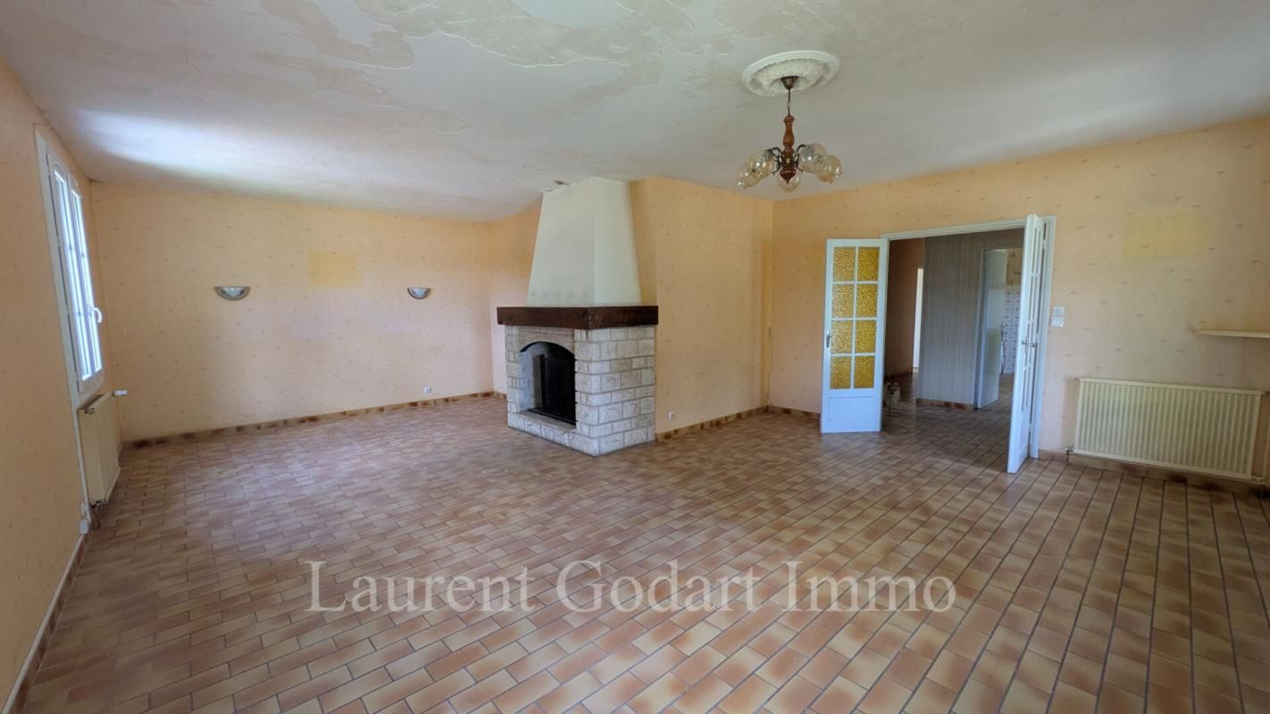 CAHUZAC Maison 123m² avec 3 chambres, véranda, grand garage et puits 3