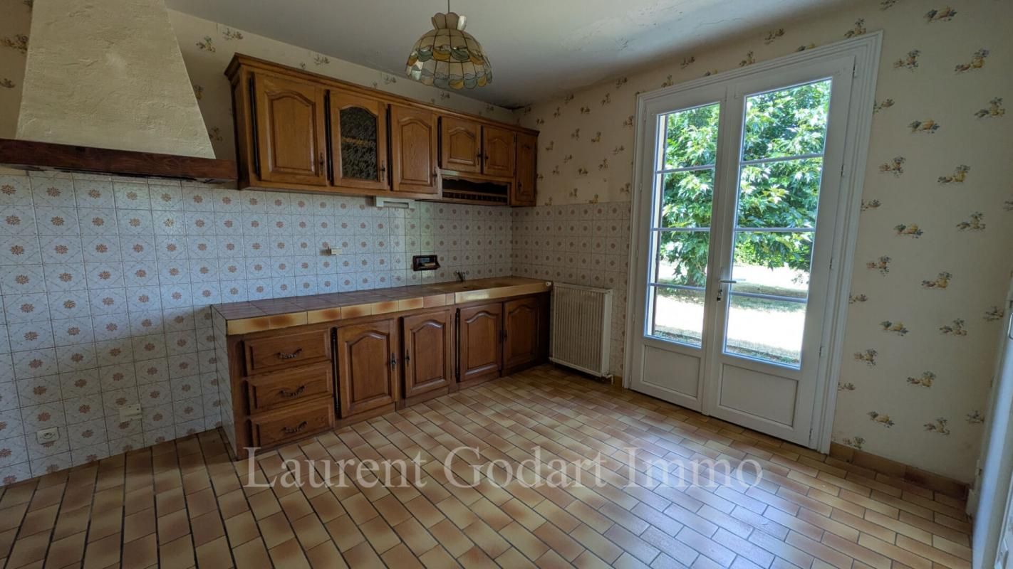 CAHUZAC Maison 123m² avec 3 chambres, véranda, grand garage et puits 4