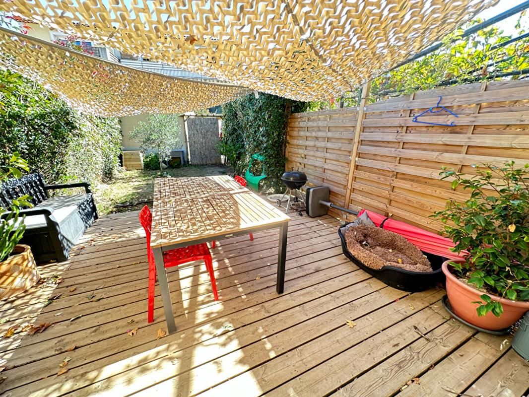 SALON-DE-PROVENCE Maison T3 avec jardin, garage Salon-de-Provence 4