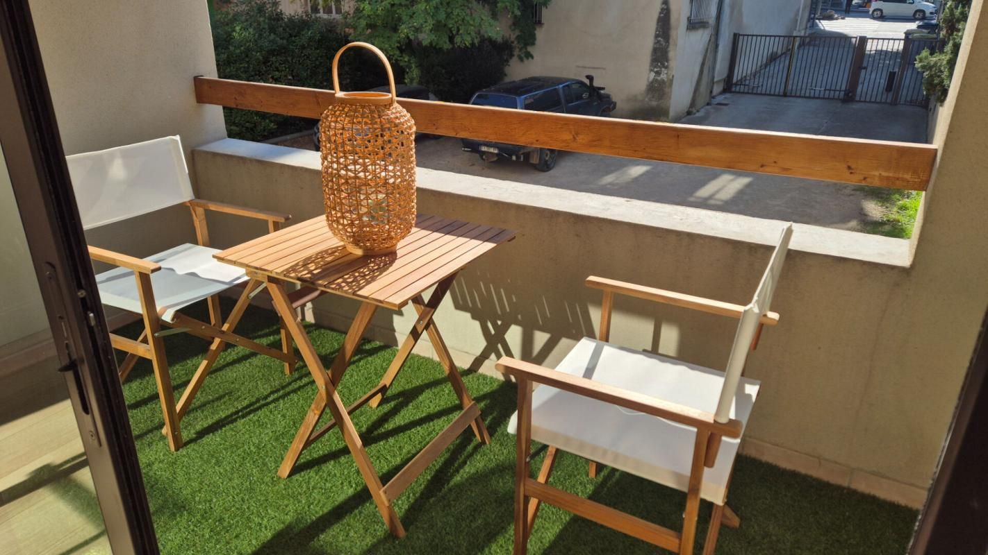 CARPENTRAS Appartement Carpentras 3 pièce(s) 73.4 m2    185 000 3
