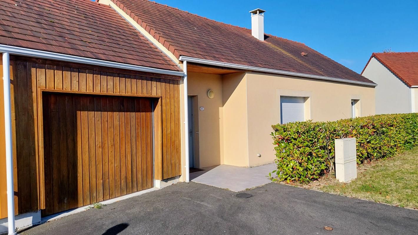 BRACIEUX Maison Bracieux 3 pièce(s) 80 m2 1