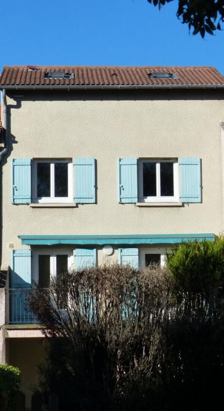 AIGUILHE Maison Aiguilhe 7 pièce(s) 134.14 m2 1