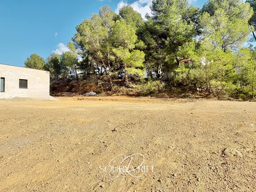 LEZIGNAN-CORBIERES Beau Terrain constructible quartier de la Pinède , Lezignan Corbieres 452 m2 4