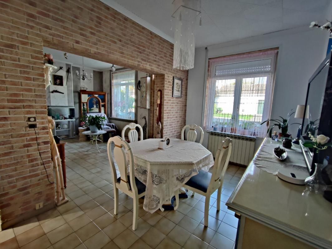 ANGRES Maison Angres 6 pièce(s) 113.56 m2 3