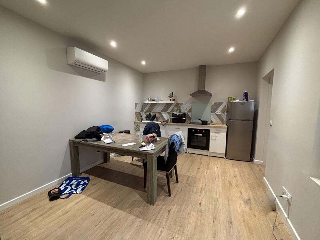 CASTRES Charmant T2 rénové de 48 m² - Centre-ville au calme 2