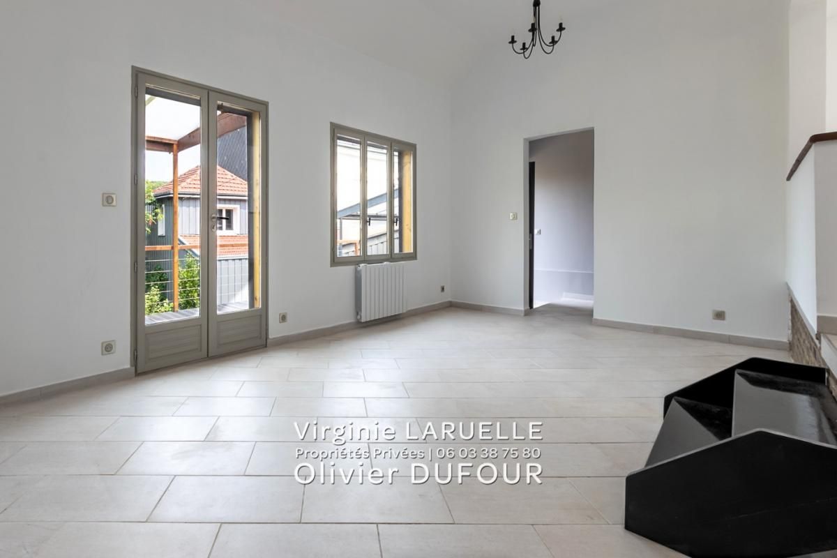 ROUEN Rouen Mont-Gargan CHU, ensemble de 2 maisons avec jardin et 2 garages 4