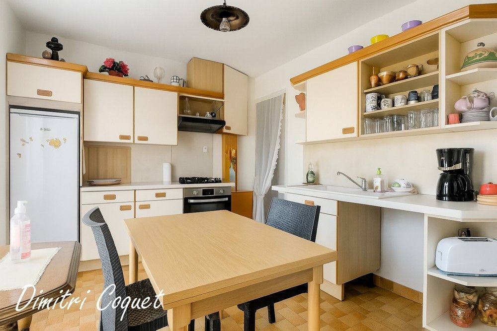 LIGNAN-SUR-ORB Maison  4 pièce(s) 134 m2 4