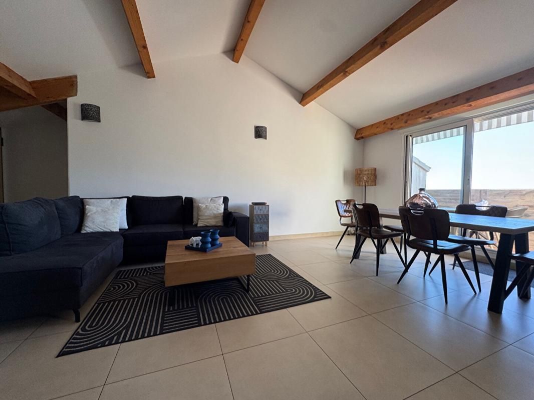 SAN-NICOLAO Très bel appartement de caractère Type 4 Moriani Plage centre 3