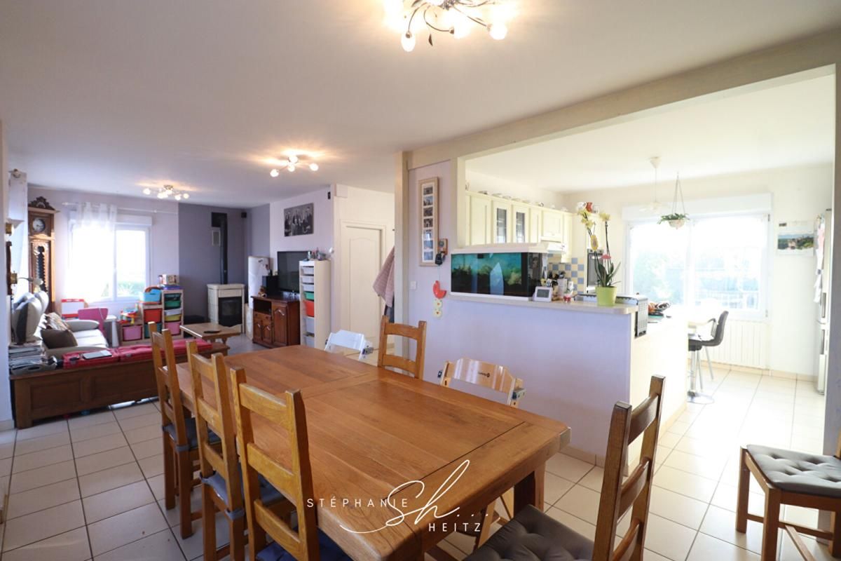 PLOUGASNOU Maison Plougasnou 6 pièce(s) 141 m2 2