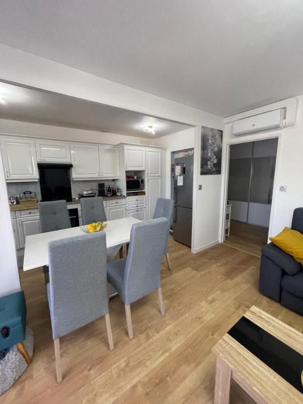 MARSEILLE-9E-ARRONDISSEMENT 13009 Mazargues Appt de Type 4 avec balcon + 1 parking privé 3