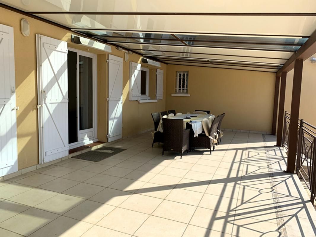 MARTIGUES Villa de 180 m2 à Carro 3