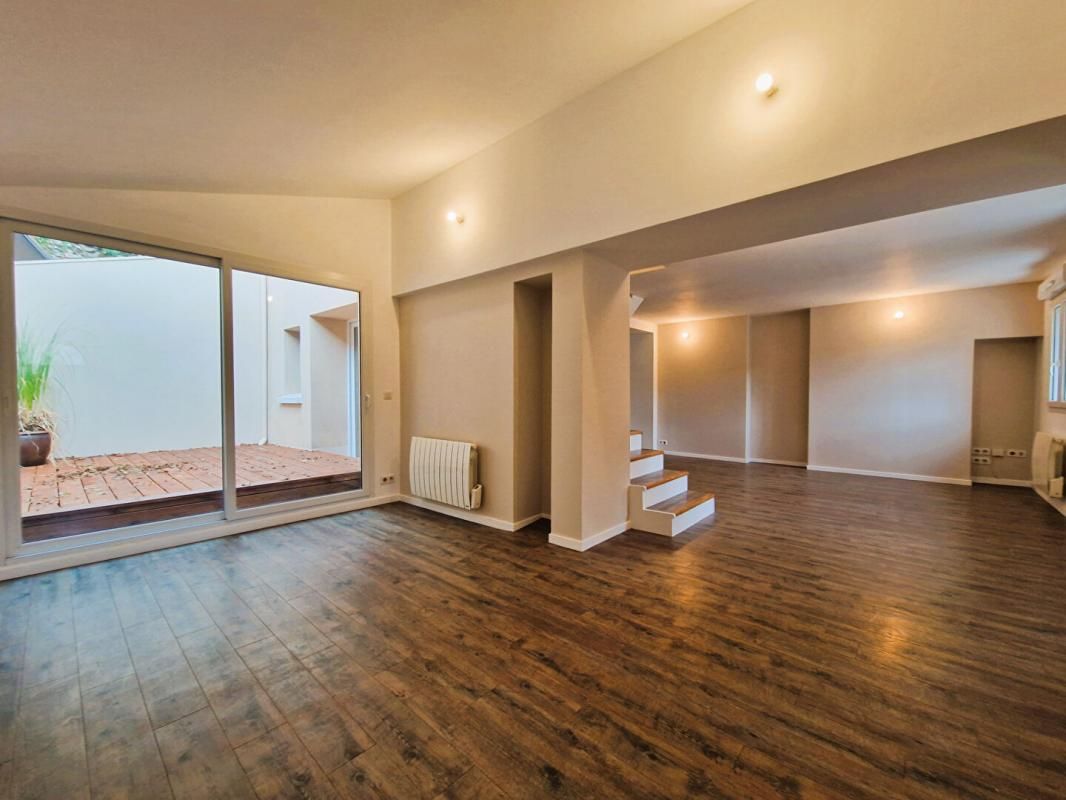 BIEVRES Maison Bievres 4 pièce(s) 102 m2 2