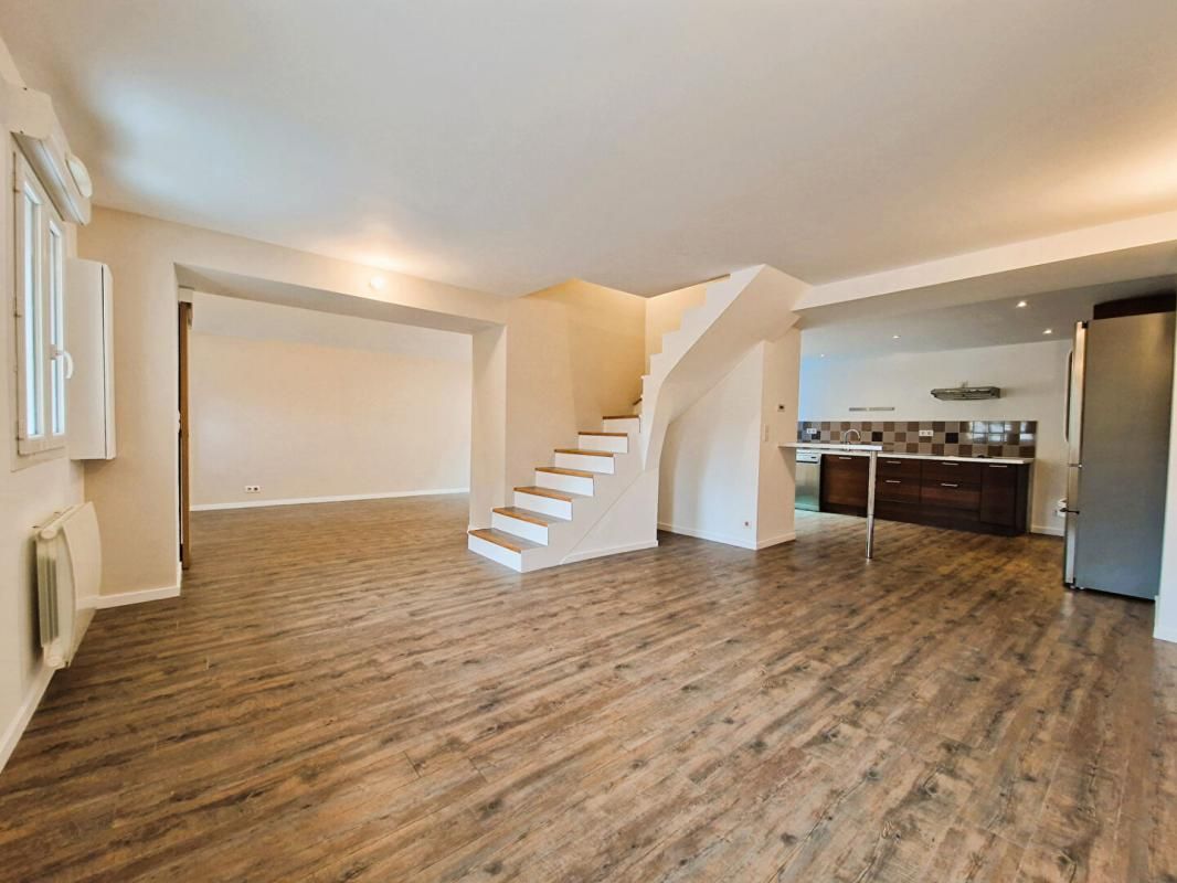 BIEVRES Maison Bievres 4 pièce(s) 102 m2 4
