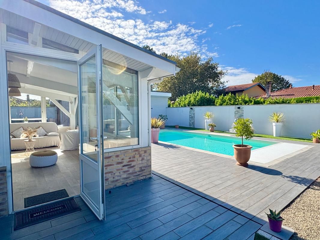GUJAN-MESTRAS Maison Gujan Mestras - 6 pièces - 122 m2 1