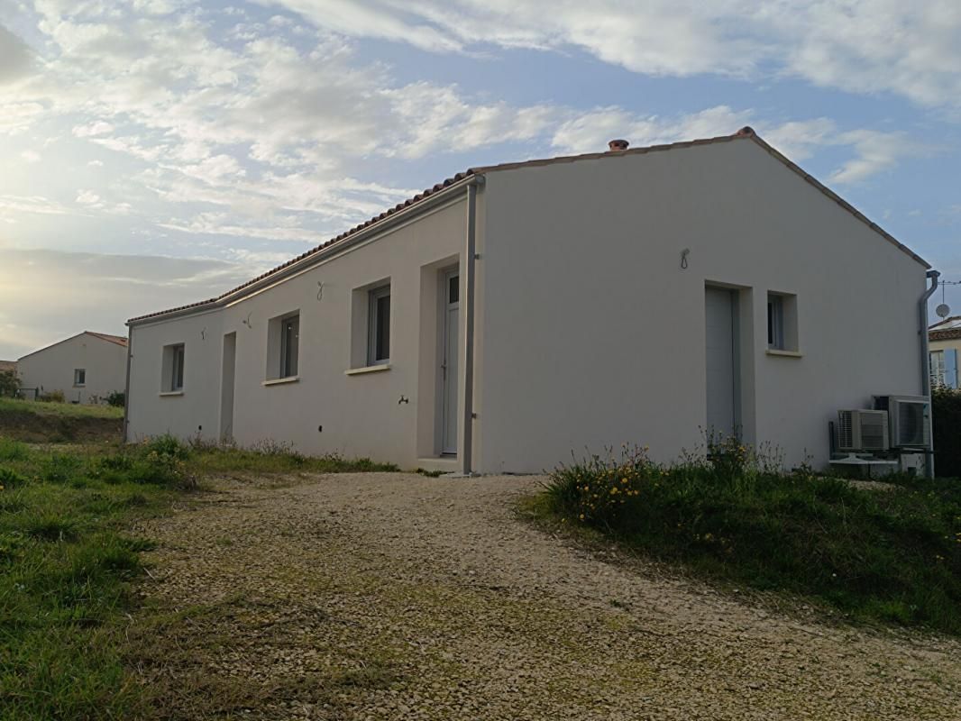 MESCHERS-SUR-GIRONDE Maison Arces 4 pièce(s) 107 m2 2