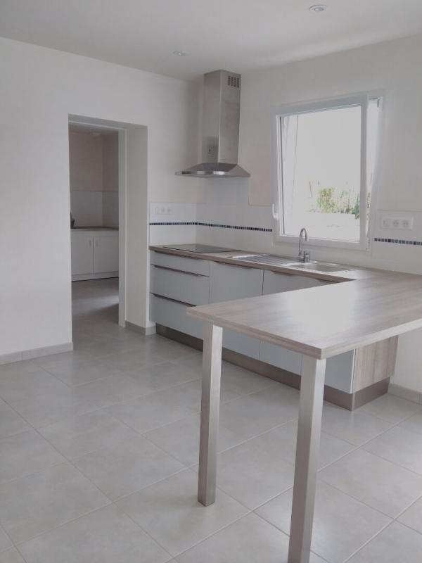 SAINT-MACAIRE-EN-MAUGES Maison 5 pièces 104m² 3