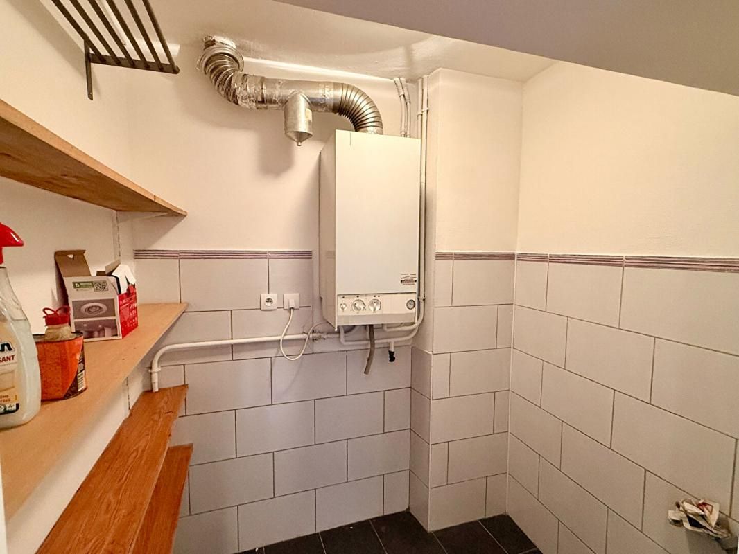 JOIGNY Maison de ville a Joigny 4 pièce(s) 82 m2 4