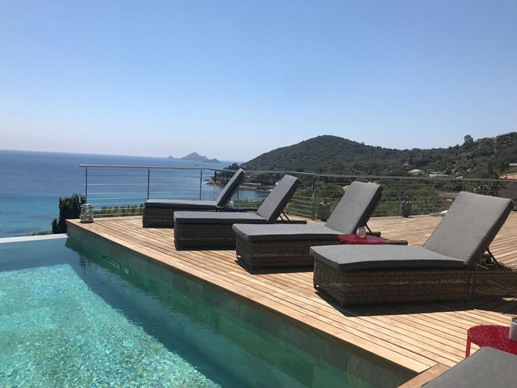 AJACCIO Demeure de prestige Ajaccio 10 pièce(s) 373 m2 4