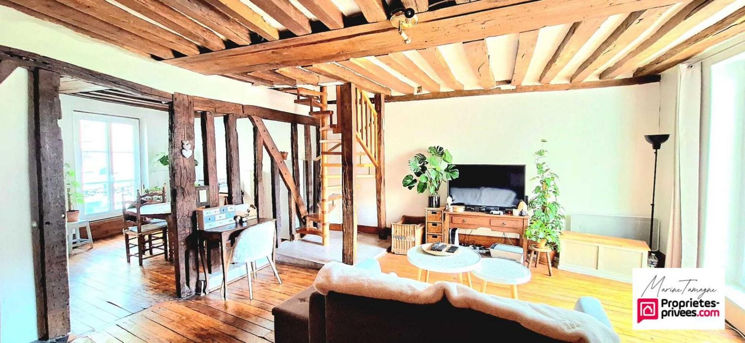 COMPIEGNE Coup de coeur au centre ville de Compiègne -  CACHET ET LUMINOSITÉ GARANTIS ! 4