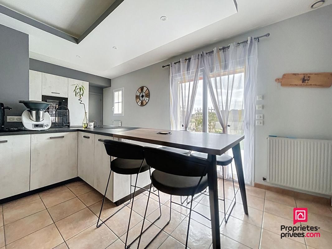 MAROLLES-LES-BRAULTS Pavillon à Marolles-les-Braults 126 m2 4 chambres dont 1 de plain-pied 4