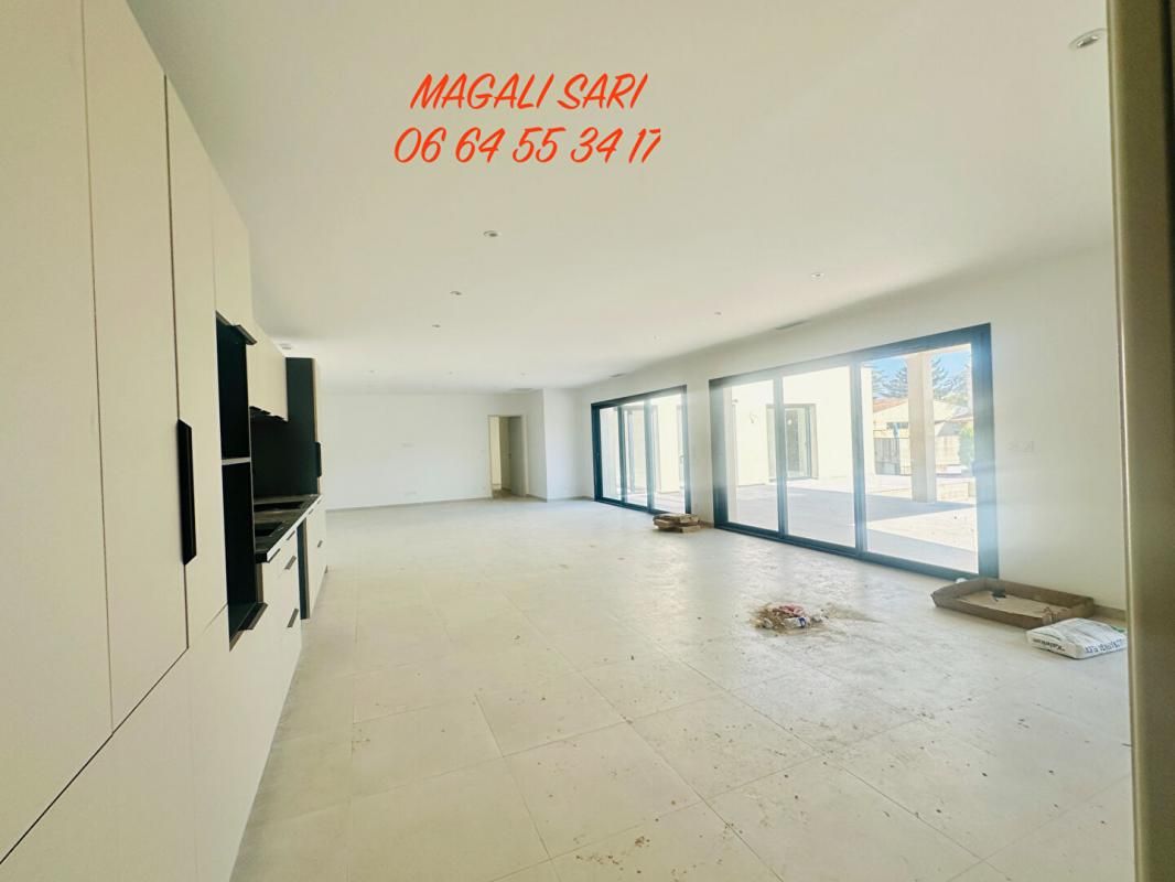 SAINT-CHRISTOL-LES-ALES Villa Neuve Saint Christol Lez Ales 5 pièce(s) 129 m2 4