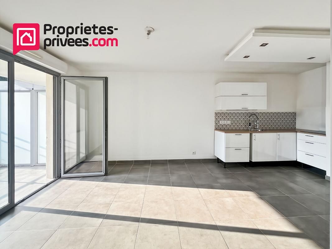 VENCE Vence Appartement T3 lumineux avec terrasse et garage 1