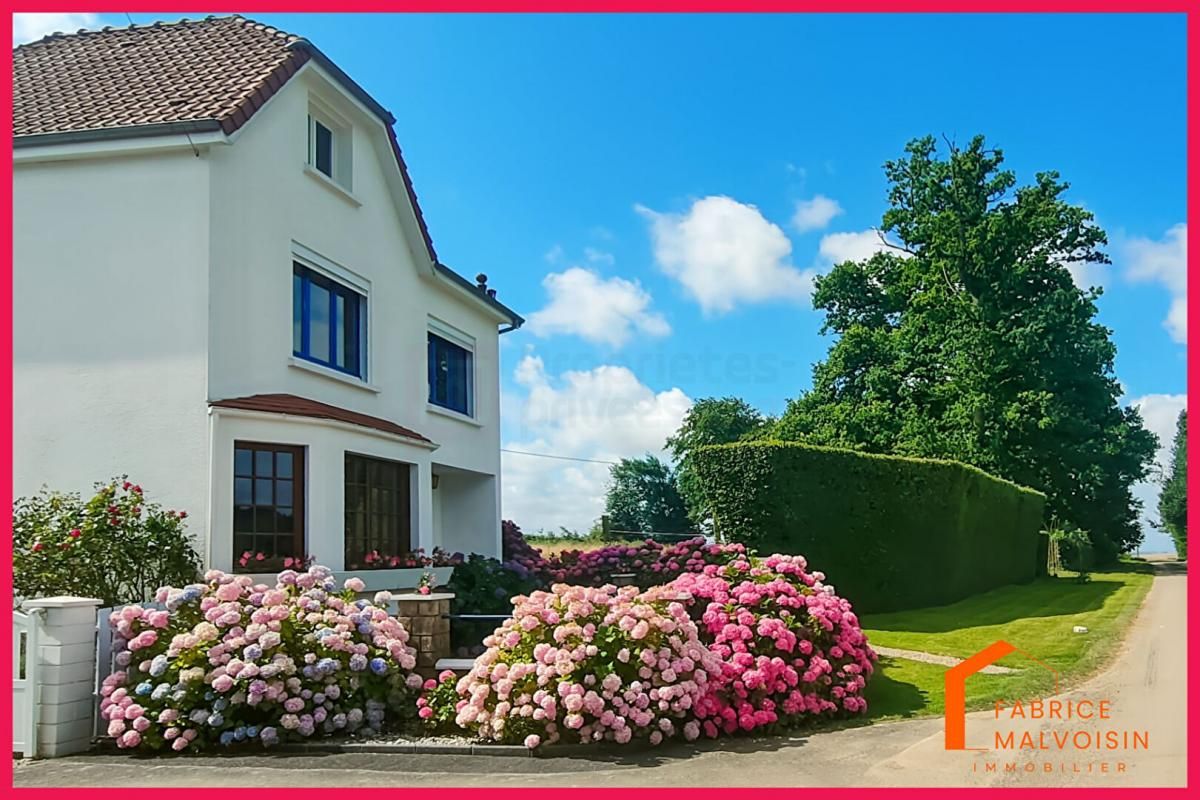 Maison de charme 115 m² à Montcavrel 62170