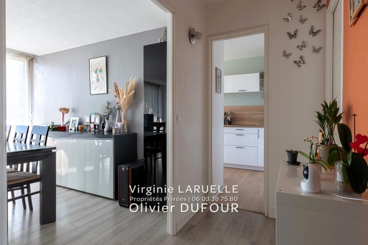 ROUEN ROUEN CENTRE appartement avec balcon, 4 chambres, cave et 2 parking 3