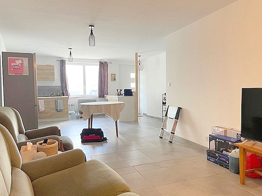 LA RONDE Charmante petite maison de village 80 m2, 2 chambres et 1 bureau 3
