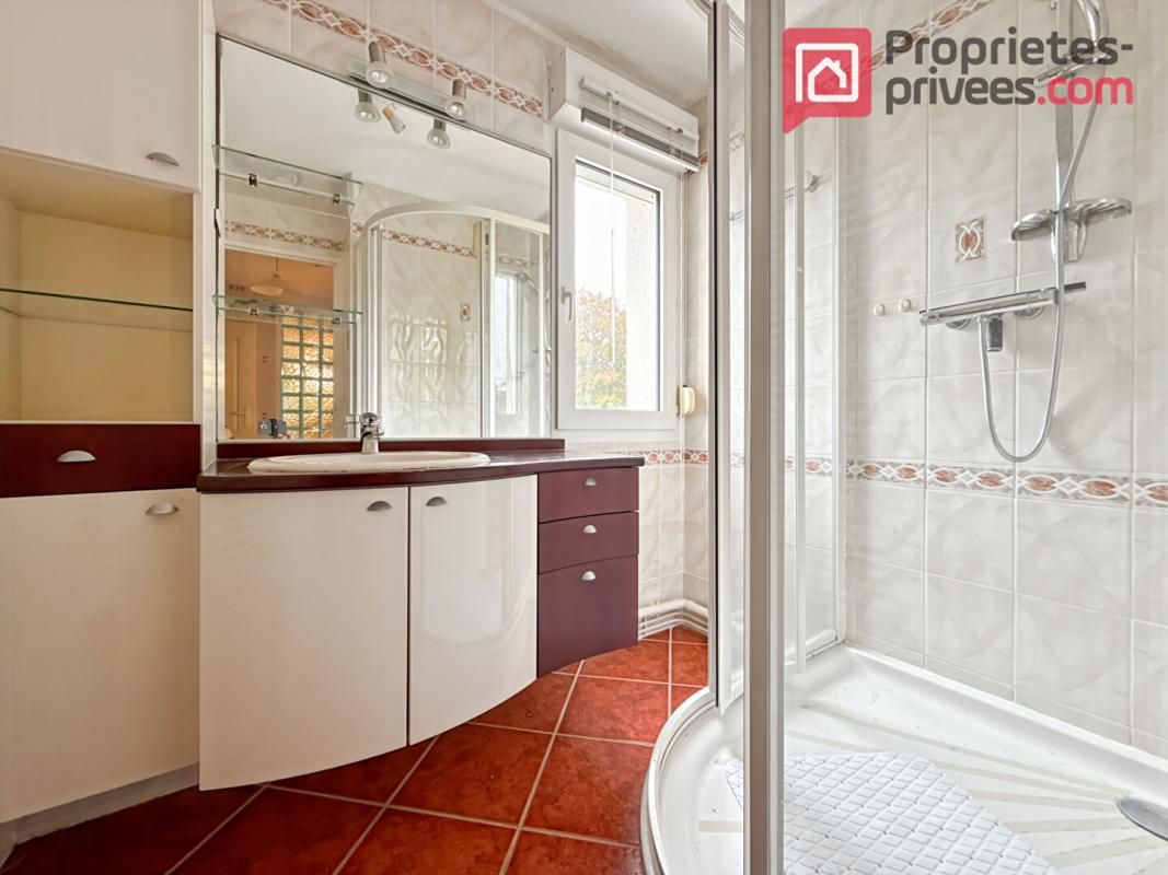ARMENTIERES Appartement Armentieres 3 pièce(s) 4