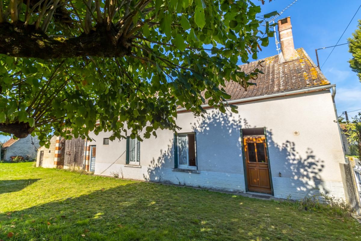SAINT-CHRISTOPHE-EN-BAZELLE Longère St Christophe En Bazelle 4 pièce(s) 70 m2 4