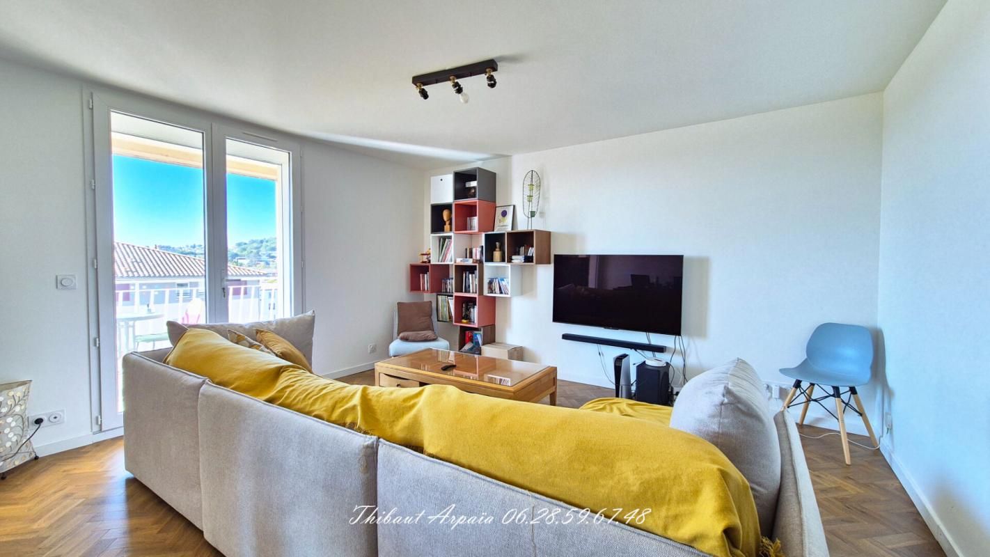 MANOSQUE Appartement Manosque 5 pièce(s) 124,31 m2 avec cave et parking 2