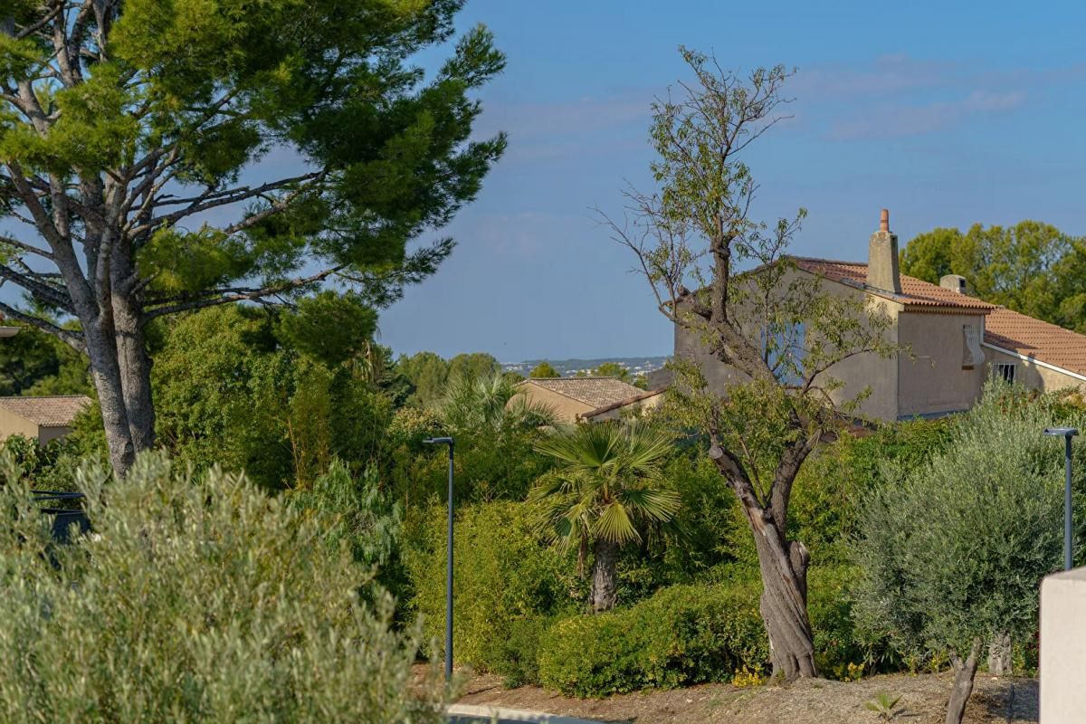 SANARY-SUR-MER Maison Sanary Sur Mer 4 pièce(s) 82 m2 2