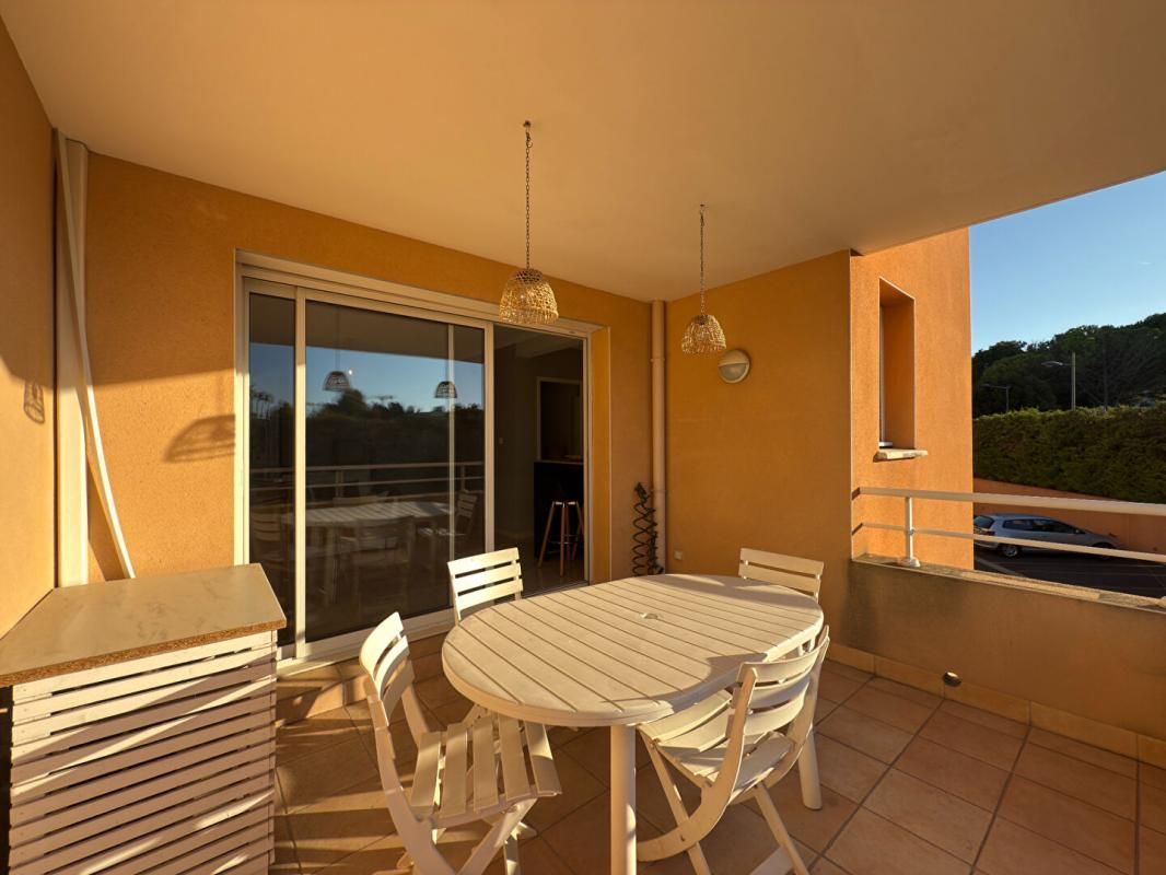 BEZIERS Appartement T3 meublé avec garage et piscine 4