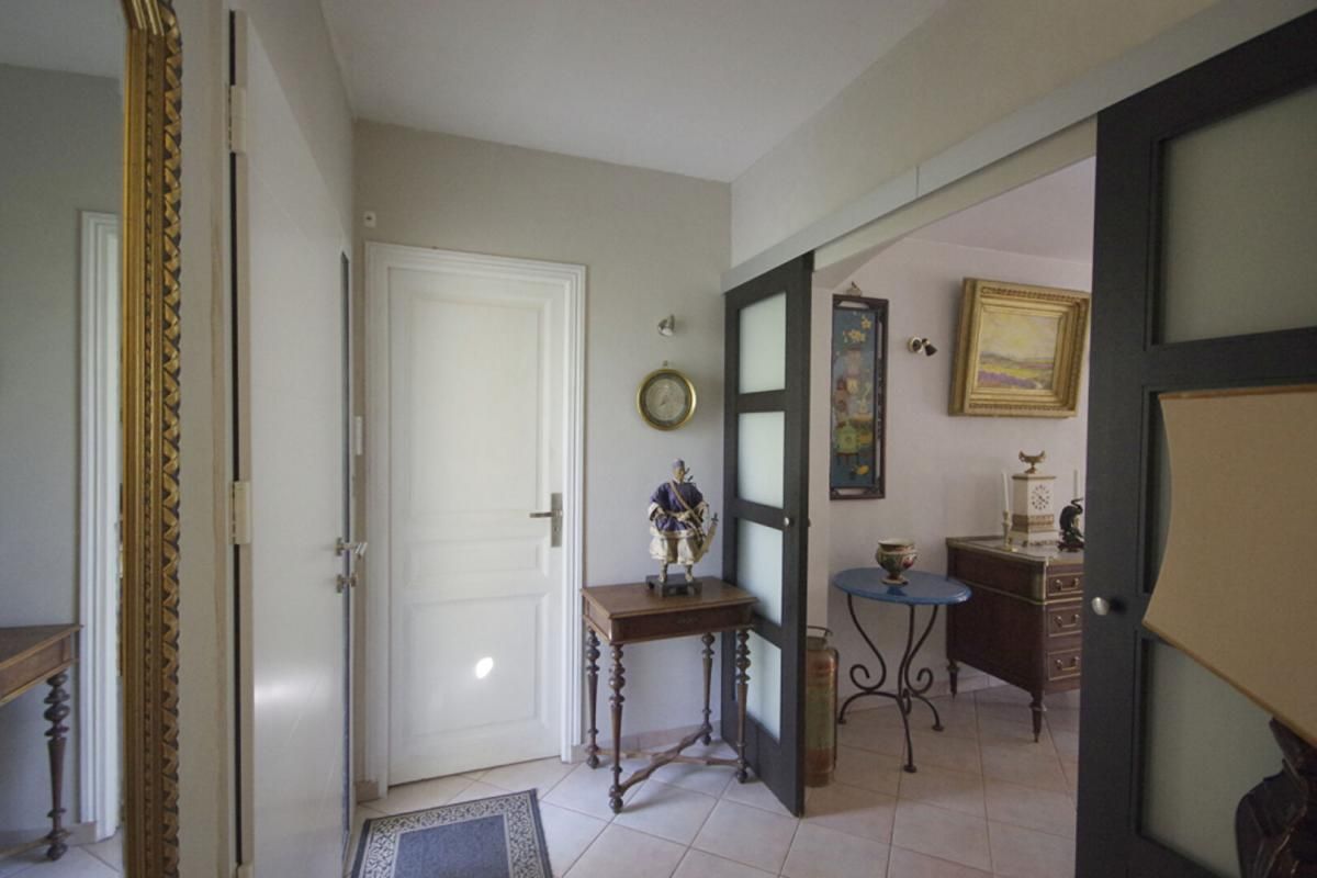 PERIGNY Maison Perigny 6 pièce(s) 160 m2 2