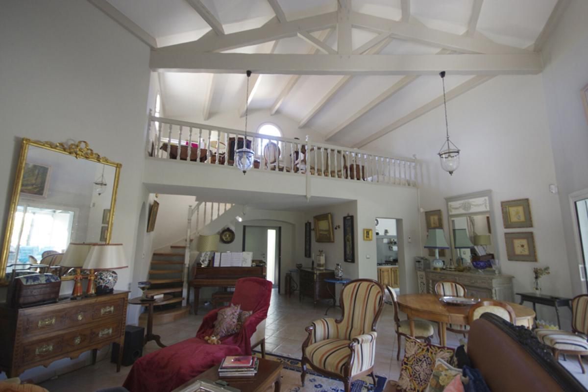 PERIGNY Maison Perigny 6 pièce(s) 160 m2 3