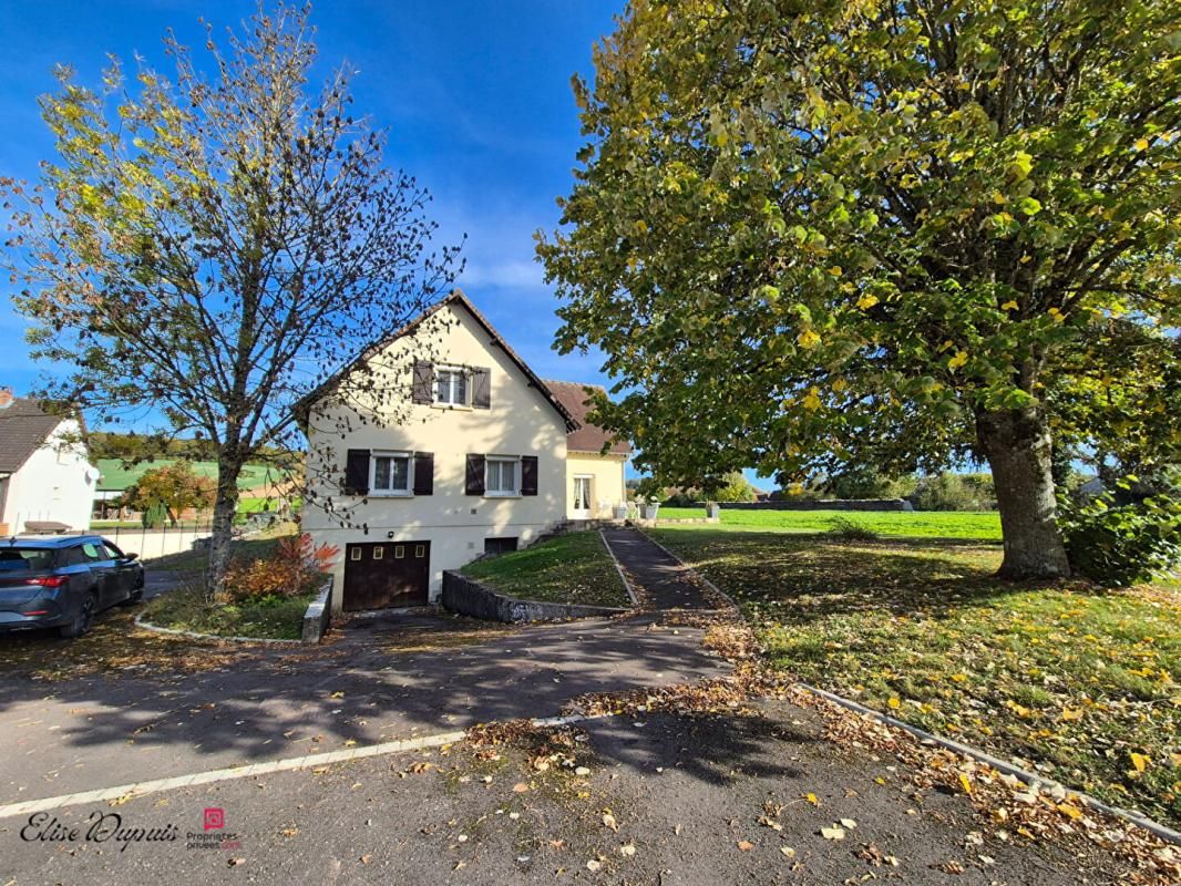 BERCENAY-EN-OTHE Exclusivité - Maison Bercenay En Othe 8 pièce(s) - 6 chambres 2