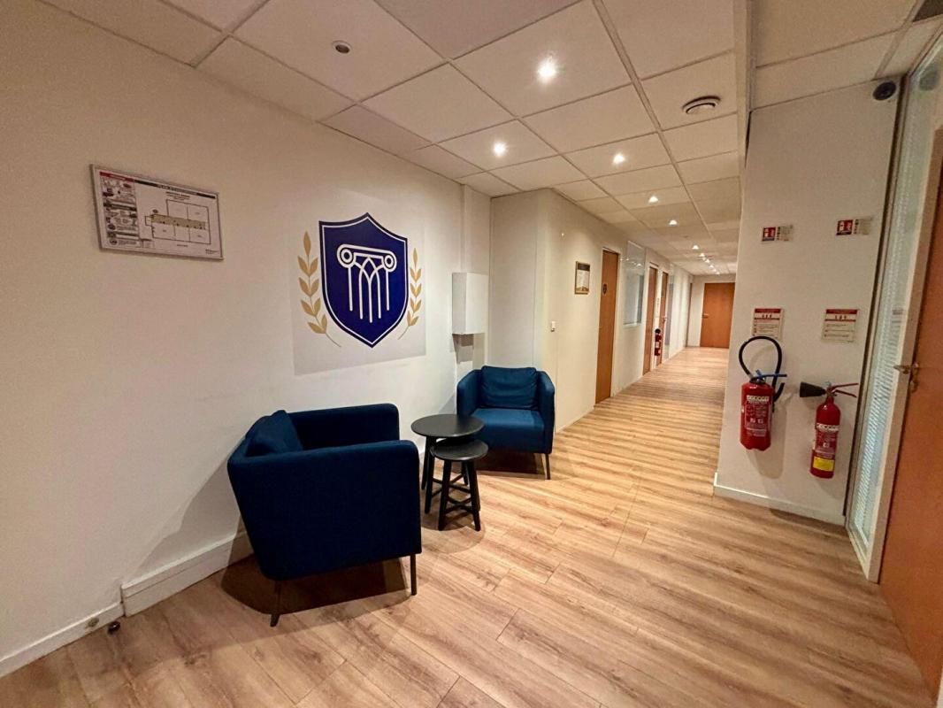 69007 LYON - Vente Bureaux 326 m², rue de l université