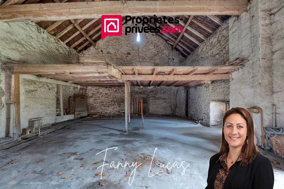 FONTENAY-LES-BRIIS La maison bourgeoise à réhabiliter et sa grange en pierres 1