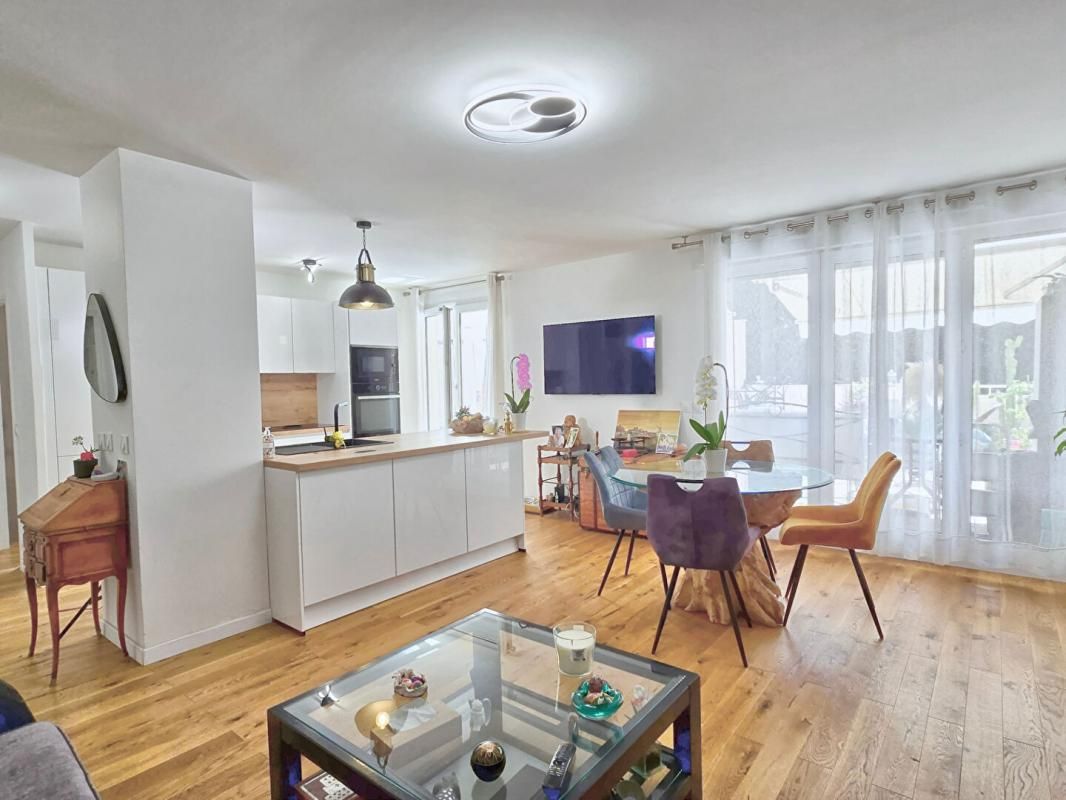 NICE Nice Ouest Appartement 2 pièces avec terrasse de 60 m² 2